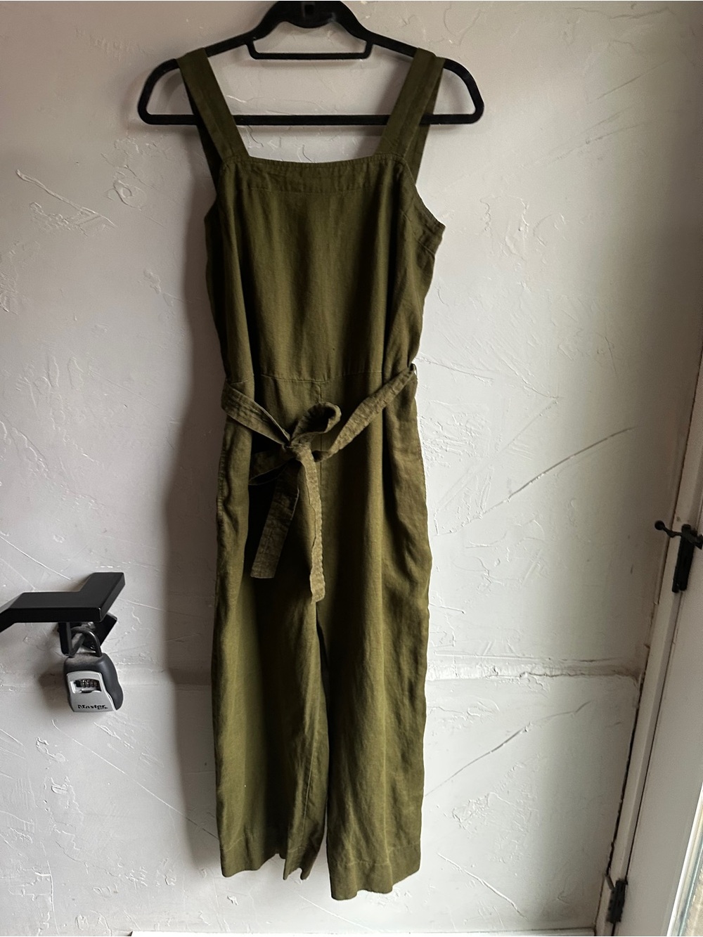 Quince 100% Linen Olive Jumpsuit Granola Minimalist Utility Resort Cottagecore S